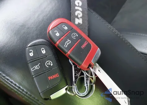 2019 Dodge Durango R/T Awd z USA, uszkodzony, nr VIN 1C4SDJCT0KC821142